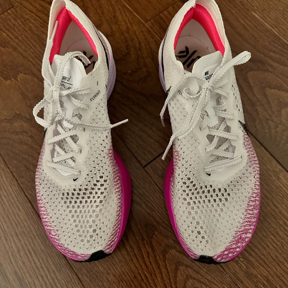 Nike Women's ZoomX Vaporfly Pink and White Athletic Running Shoes - Picture 2 of 8